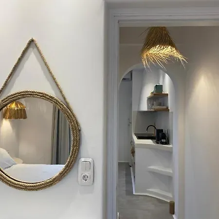 Konstantza's Deluxe Apartamento