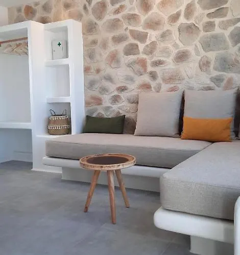 Konstantza's Deluxe Апартаменты